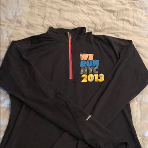 Nike Women’s Quarter ZIP
